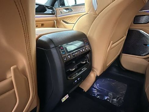 New 2026 Jeep Grand Cherokee Summit image 14