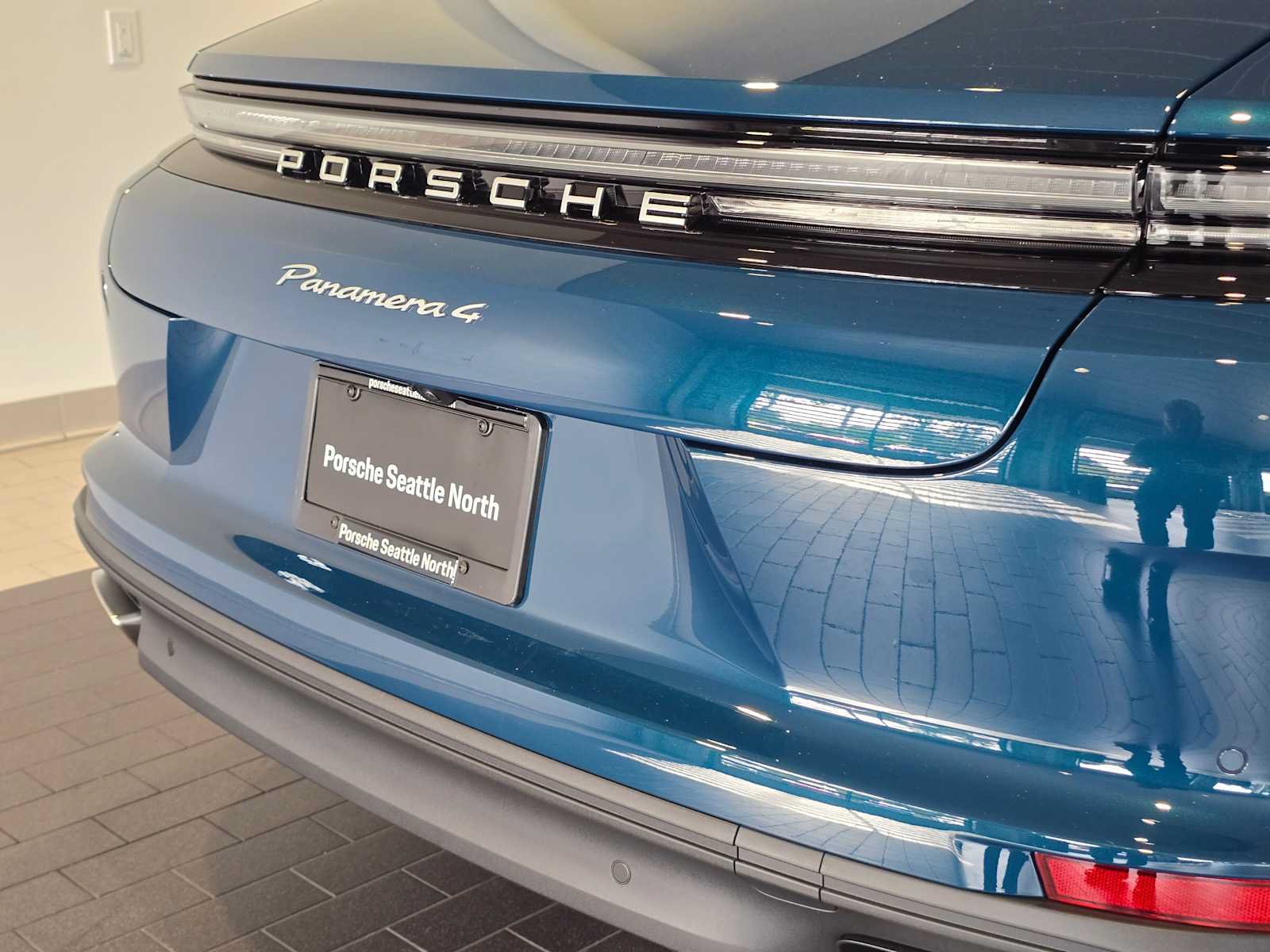 New 2026 Porsche Panamera 4 AWD/4WD image 14