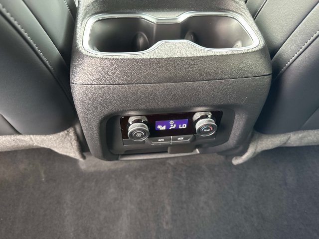 New 2027 Buick Enclave Preferred w/ Power Package FWD image 15