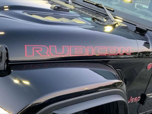 Used 2024 Jeep Wrangler Unlimited Rubicon image 30