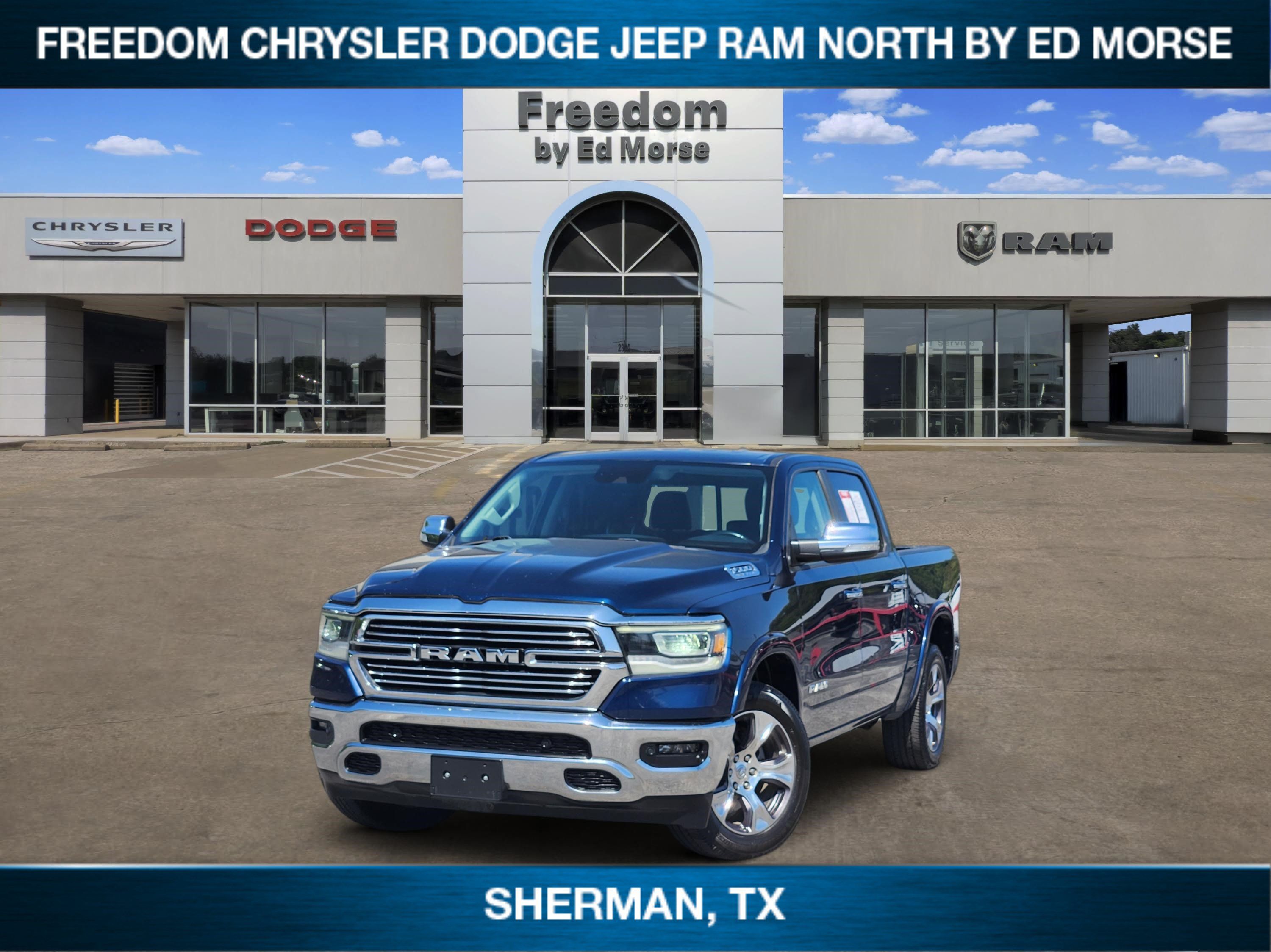 Used 2022 RAM 1500 Laramie AWD/4WD image 1