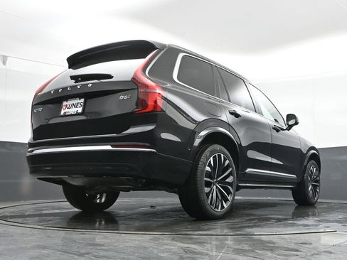 New 2026 Volvo XC90 B6 Plus w/ Protection Package image 38