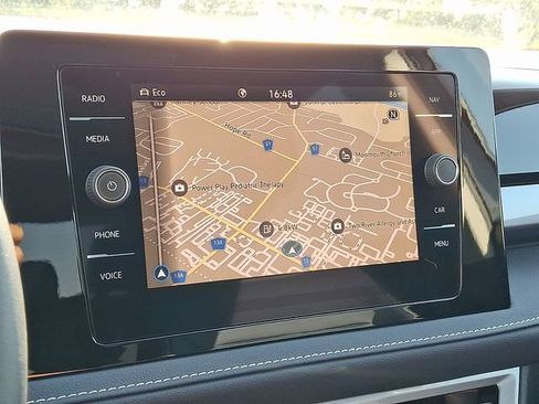 New 2025 Volkswagen Taos SEL image 12