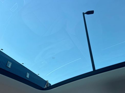 Used 2022 Mercedes-Benz GLC 300 4MATIC image 26