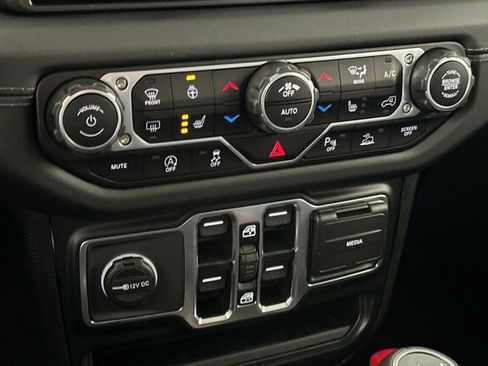 New 2025 Jeep Wrangler Unlimited Sahara w/ Safety Group image 18