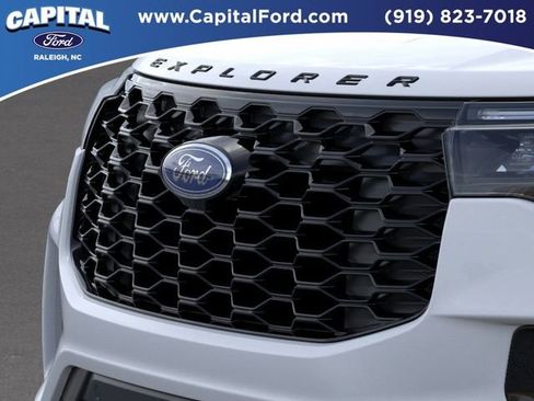 New 2026 Ford Explorer ST-Line w/ ST-Line Street Pack RWD image 17