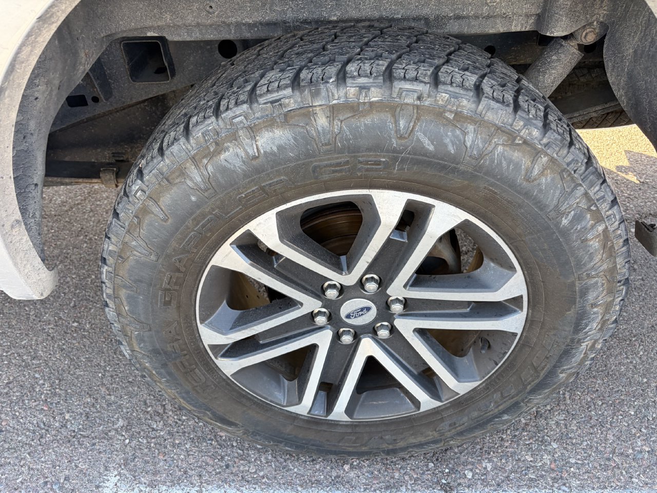 Used 2019 Ford F150 Lariat w/ Equipment Group 502A Luxury AWD/4WD image 7