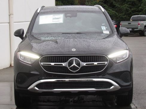 New 2026 Mercedes-Benz GLC 300 4MATIC image 3