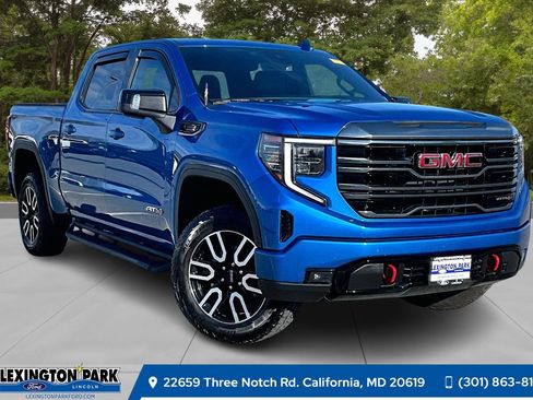 Used 2022 GMC Sierra 1500 AT4 image 1