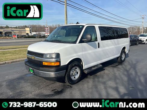Used 2019 Chevrolet Express 3500 LT w/ LT Preferred Equipment Group image 1