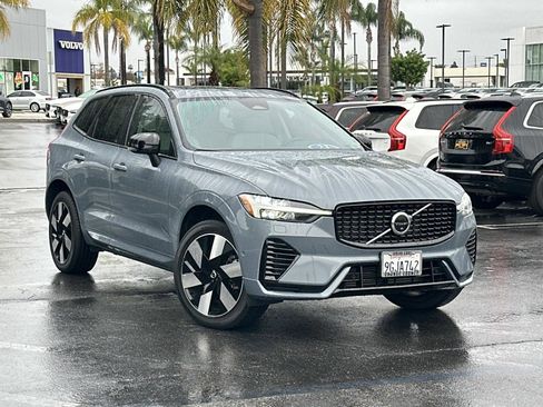 Certified 2023 Volvo XC60 T8 Plus w/ Climate Package image 1