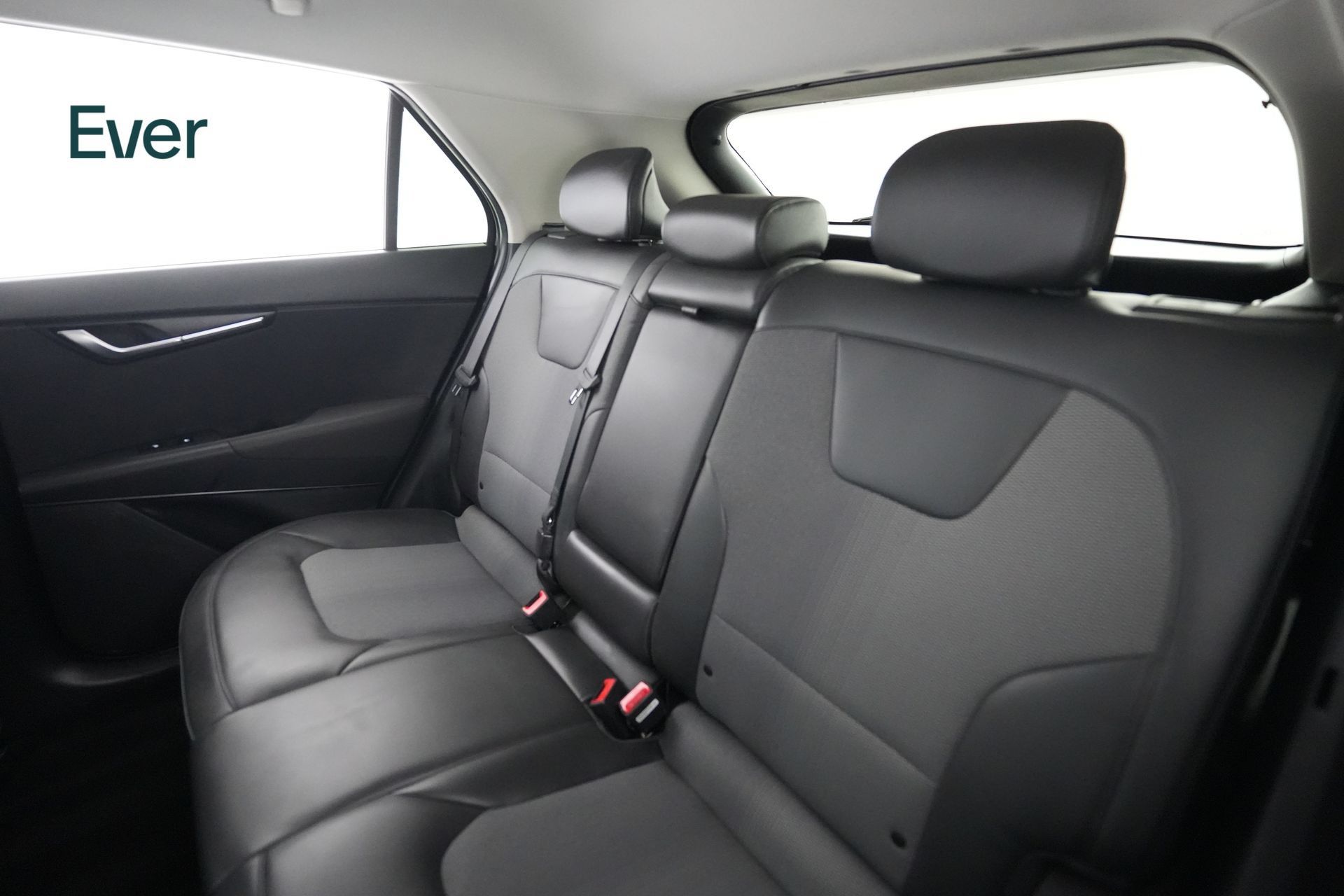 Used 2024 Kia Niro Wind w/ Wind Preserve Package FWD image 24