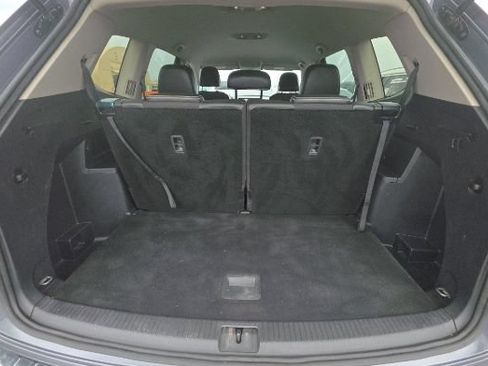 Used 2023 Volkswagen Atlas SE AWD/4WD image 11