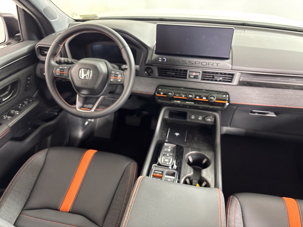 Used 2026 Honda Passport TrailSport image 2