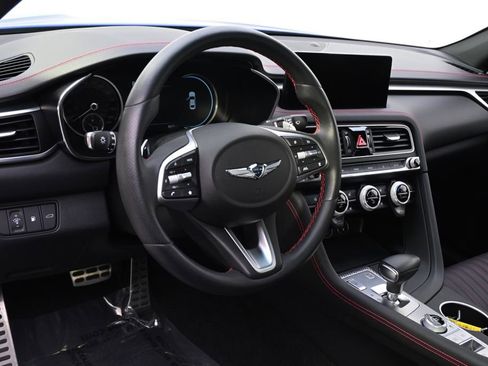 Used 2023 Genesis G70 2.0T w/ Sport Prestige Package image 11