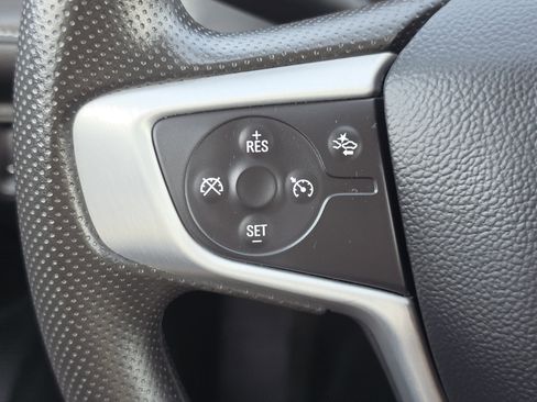 Used 2023 GMC Acadia SLE w/ Driver Convenience Package FWD image 16