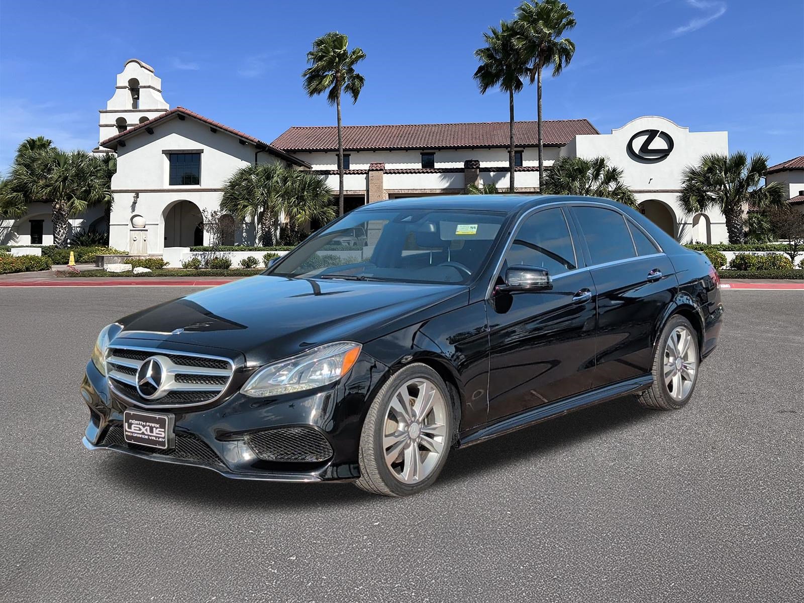 Used 2014 Mercedes-Benz E 350 Sedan image 5