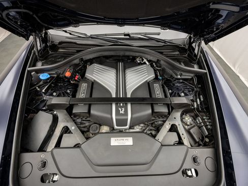 Used 2025 Rolls-Royce Cullinan AWD/4WD image 58
