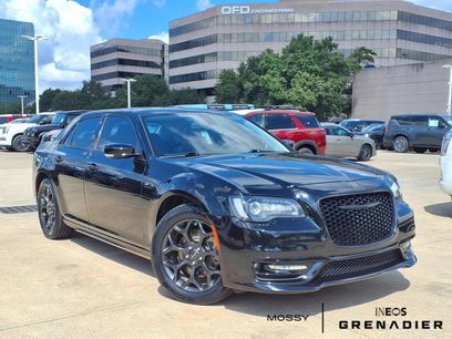 Used 2022 Chrysler 300 Touring L w/ Popular Equipment Group