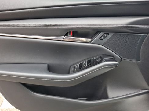 Certified 2023 MAZDA MAZDA3 s image 13