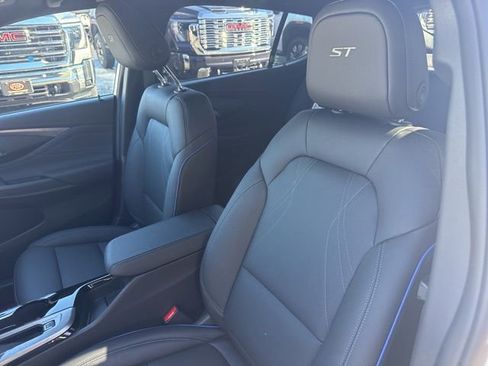 New 2026 Buick Envista Sport Touring w/ Convenience I Package FWD image 15