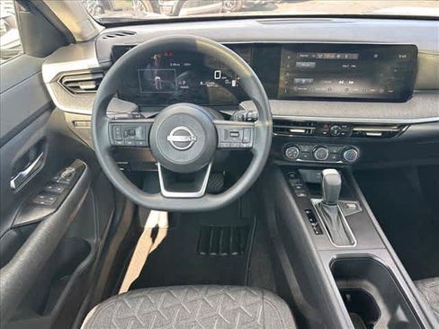 Certified 2025 Nissan Kicks SV w/ SV Premium Package FWD image 13