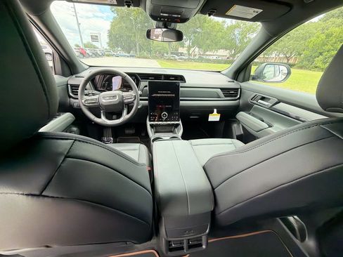 New 2026 GMC Terrain AT4 AWD/4WD image 11