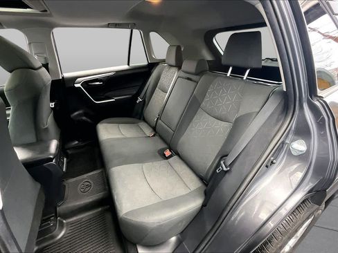 Used 2021 Toyota RAV4 XLE w/ Convenience Package AWD/4WD image 20