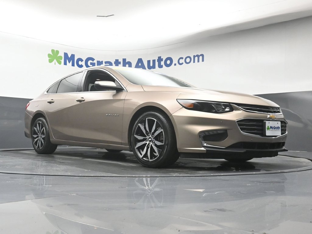 Used 2018 Chevrolet Malibu LT w/ Leather Package FWD image 28