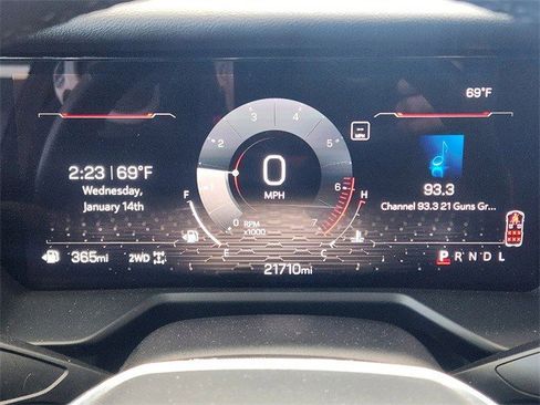 Certified 2025 GMC Acadia Elevation image 18