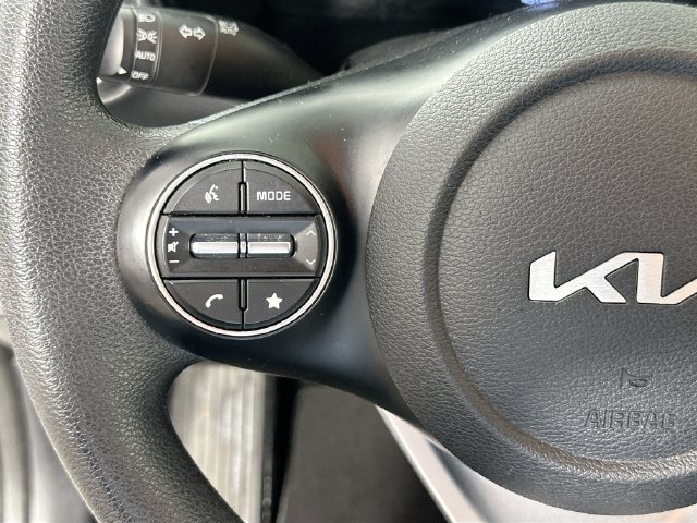 Used 2024 Kia Soul LX w/ Option Group 015 FWD image 19