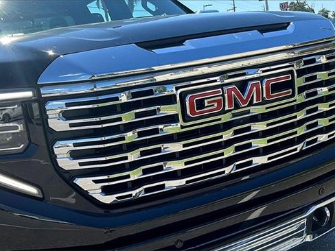 Used 2024 GMC Sierra 1500 Denali image 34