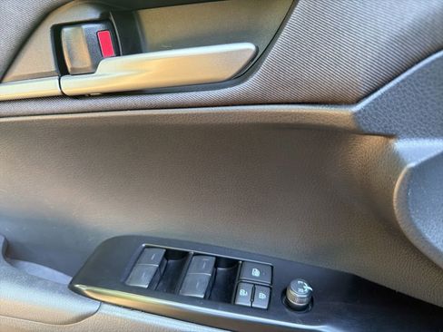 Used 2025 Toyota Camry LE FWD image 15