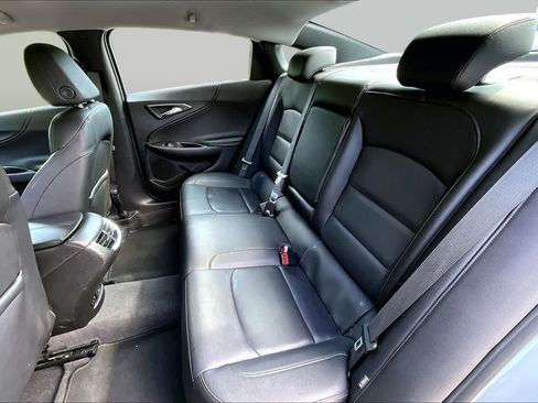 Used 2024 Chevrolet Malibu LT FWD image 21