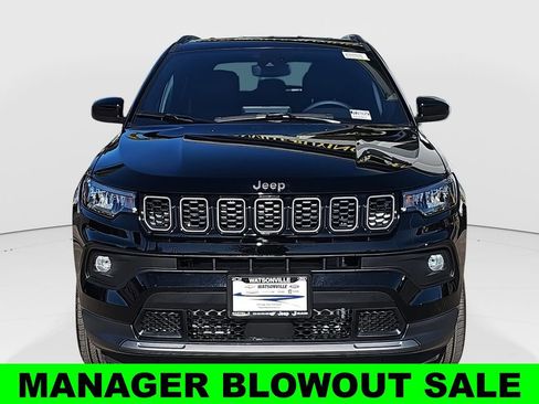New 2026 Jeep Compass Latitude AWD/4WD image 8