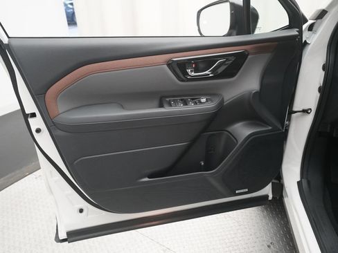 Certified 2026 Subaru Forester Sport AWD/4WD image 28