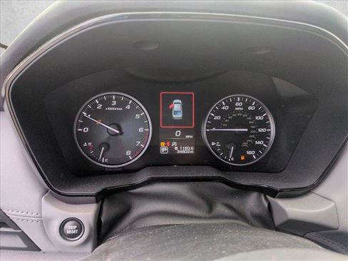 Used 2023 Subaru Legacy Premium image 5