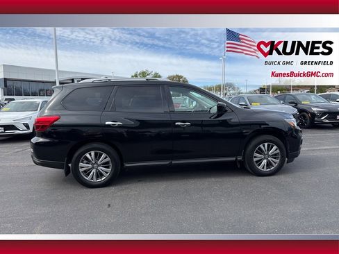 Used 2020 Nissan Pathfinder S AWD/4WD image 5
