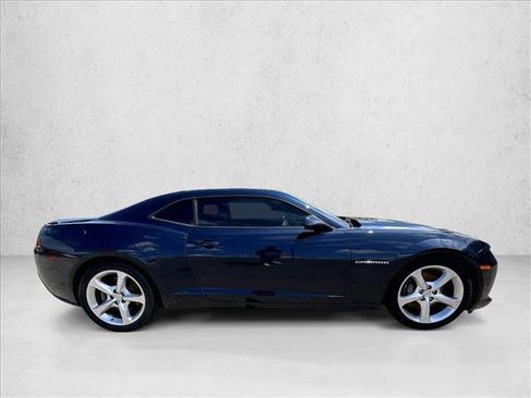 Used 2015 Chevrolet Camaro SS w/ RS Package RWD image 5
