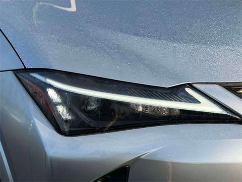 Used 2024 Lexus UX 250h F Sport image 11