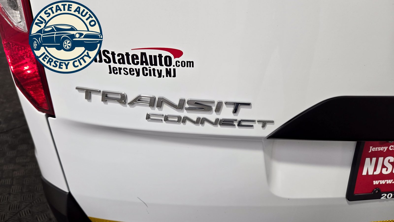 Used 2023 Ford Transit Connect XLT FWD image 28