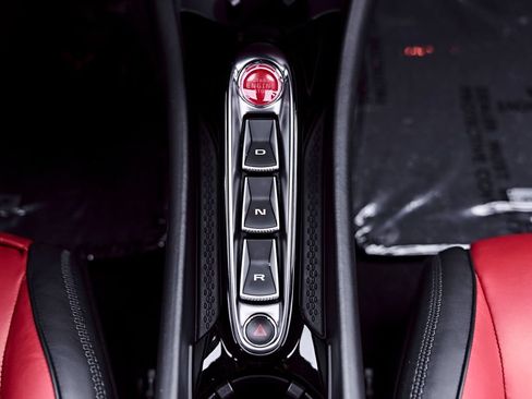 Used 2024 McLaren Artura RWD image 77