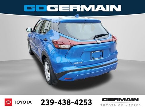 Used 2023 Nissan Kicks S image 12