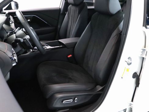 Used 2025 Acura ADX A-Spec image 2