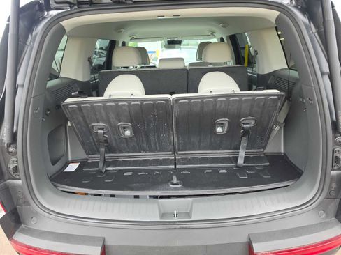 Used 2026 Hyundai Santa Fe SEL FWD image 7