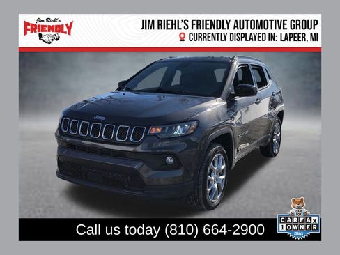 Used 2023 Jeep Compass Latitude image 1