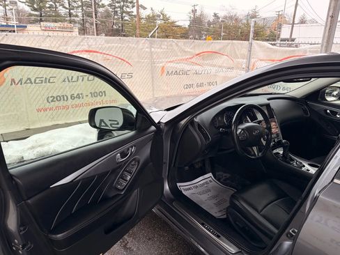 Used 2015 INFINITI Q50 Premium w/ Navigation Package image 14