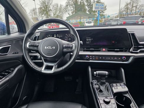 Used 2023 Kia Sportage SX image 10