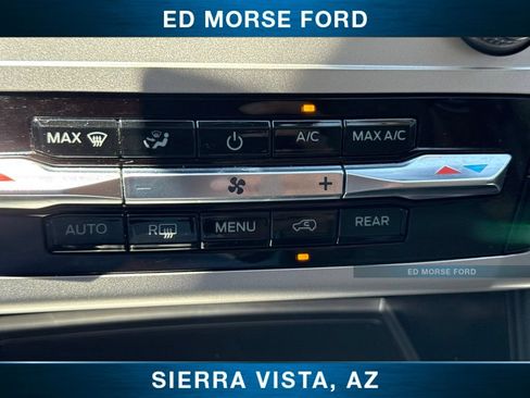 Used 2022 Ford Explorer XLT RWD image 21
