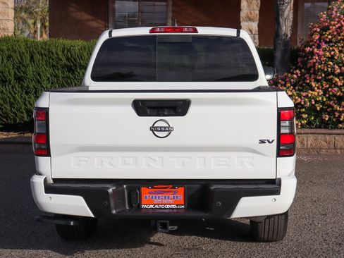 Used 2023 Nissan Frontier SV w/ SV Convenience Package image 7